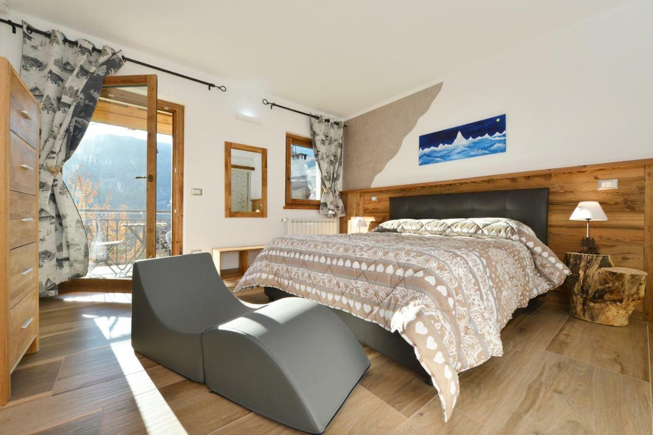 Lo Metcho Dou Bino Apartment Antey-Saint-Andre Exterior photo