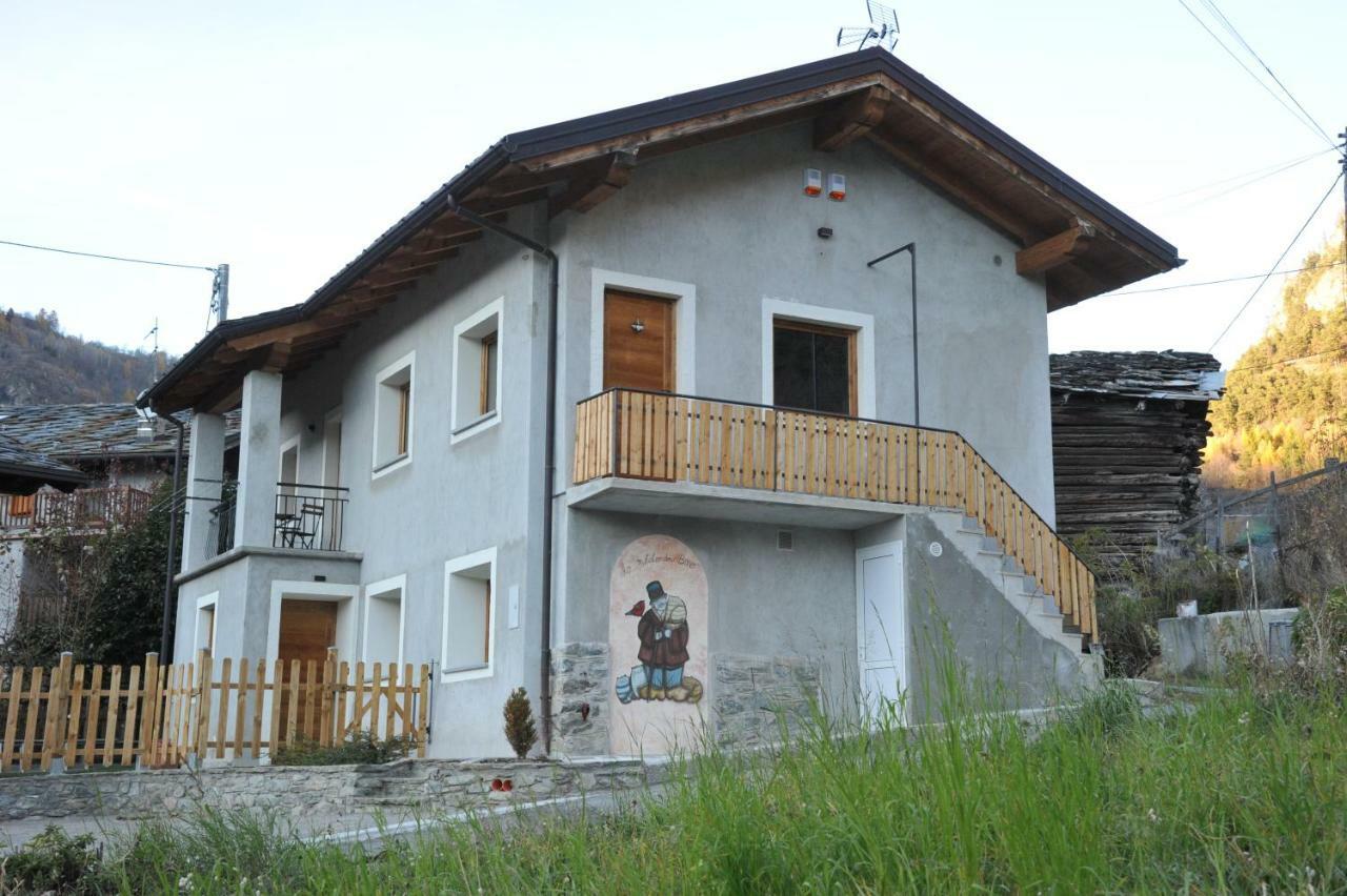 Lo Metcho Dou Bino Apartment Antey-Saint-Andre Exterior photo